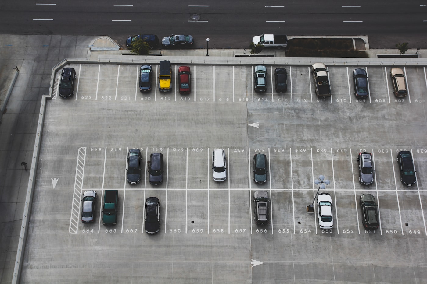 Parking lot vehicle monitoring